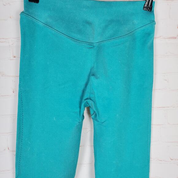 Gymshark Leggings Womens M Capri Blue Acid Wash Sweat Seamless Washed Gym - Picture 8 of 15